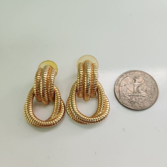 Vintage Goldtone Spiral Door Knocker 80s Pierced Earrings - Picture 3 of 3